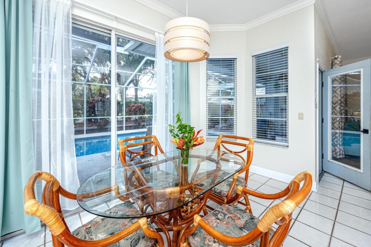 Palm Harbor Paradise - Lovely Home With Pool & Hot Tub Екстер'єр фото