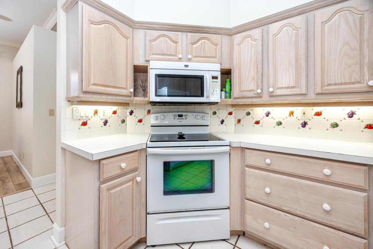 Palm Harbor Paradise - Lovely Home With Pool & Hot Tub Екстер'єр фото
